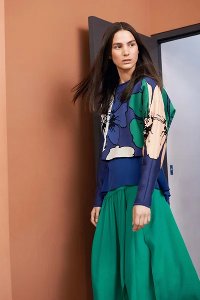 Look 30